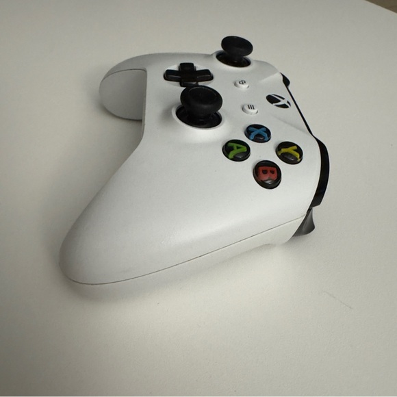 Xbox One S 2016 White Gaming Console with 2 Controllers